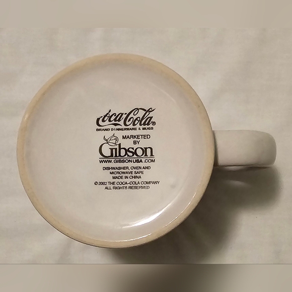 2002 Patriotic Coca Cola Gibson Coffee Cug With Blue Bottles Red & White Stripes - Picture 2 of 5